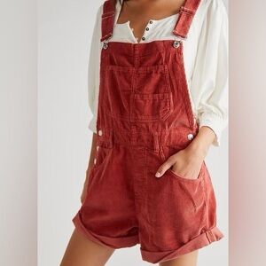 Free People We The Free Ziggy Cord Shortalls Overalls - Color: Marsala - Size: S